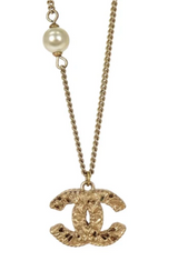 Chanel Costume Pearl Gold Chain CC Pendant Necklace 08A