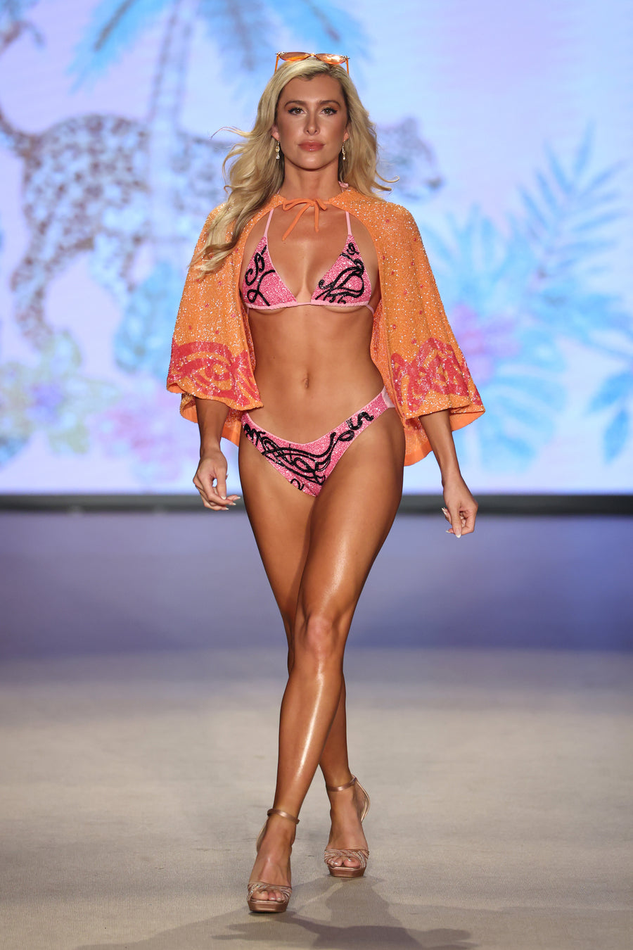 Oceanus x Bárbara Hulanicki Serpentina Orange Cape