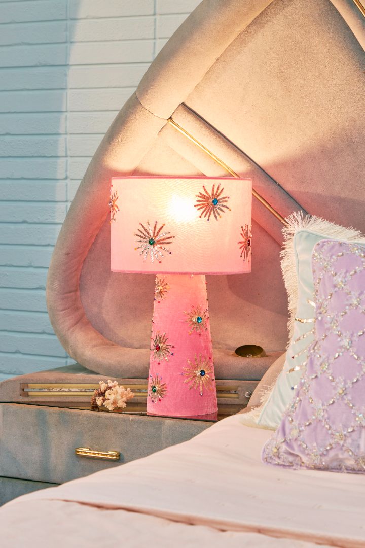 Callie Lamp in Pink