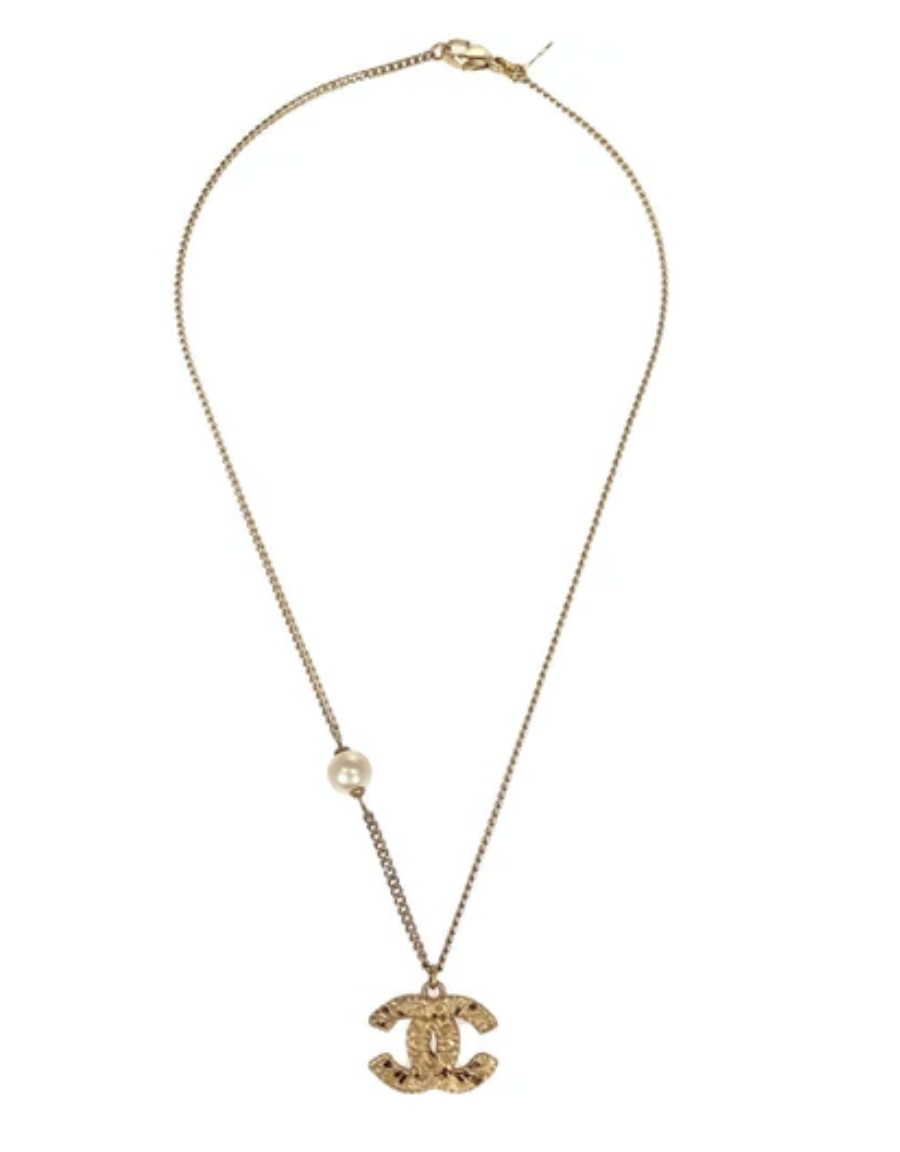 Chanel Costume Pearl Gold Chain CC Pendant Necklace 08A